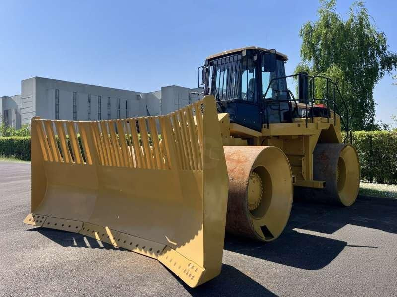 Caterpillar 826H - Rullo compattatore/ Rullo compressore: foto 3 Caterpillar 826H - Rullo compattatore/ Rullo compressore: foto 3