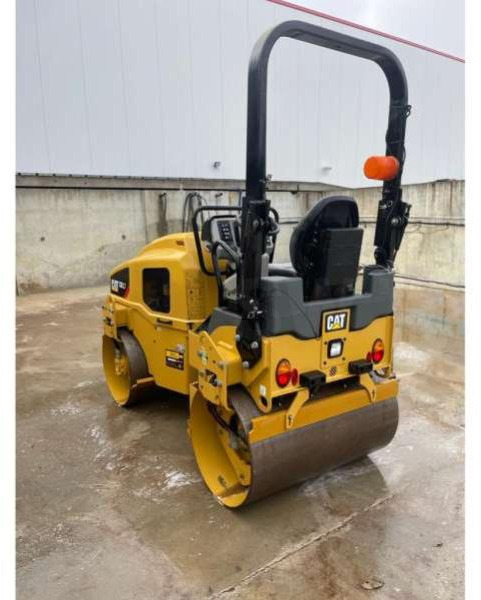 Caterpillar CB2.7 - Rullo stradale: foto 4 Caterpillar CB2.7 - Rullo stradale: foto 4