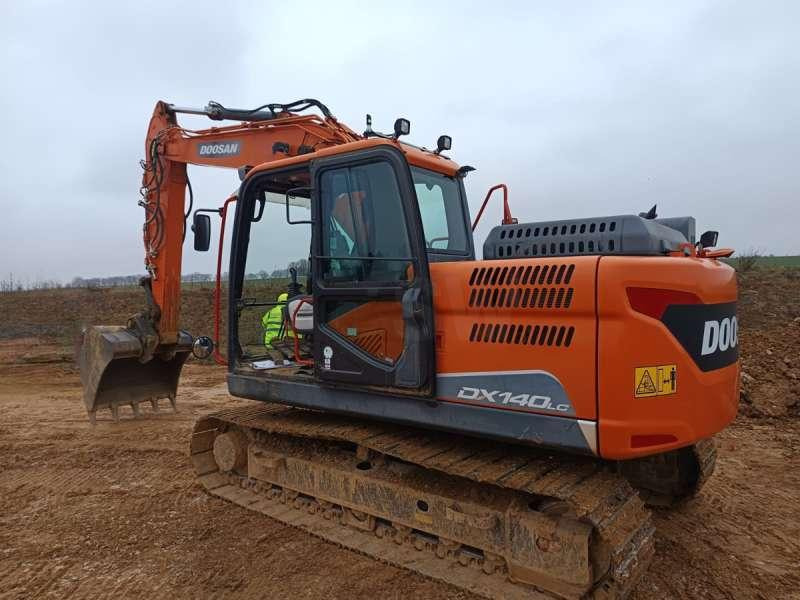 Doosan Pelle sur Chenilles DX140LC-5 - Escavatore cingolato: foto 4 Doosan Pelle sur Chenilles DX140LC-5 - Escavatore cingolato: foto 4