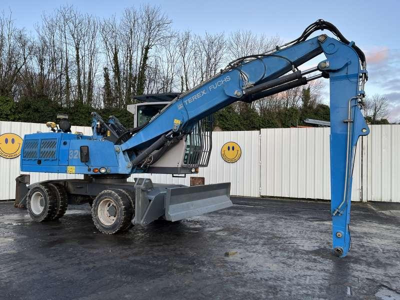 Fuchs MHL320 - Escavatore per movimentazione: foto 2 Fuchs MHL320 - Escavatore per movimentazione: foto 2