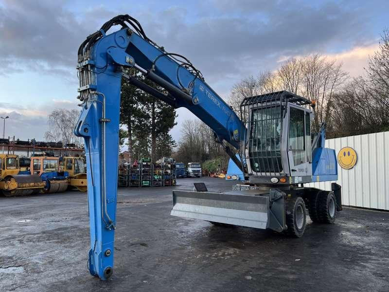 Fuchs MHL320 - Escavatore per movimentazione: foto 3 Fuchs MHL320 - Escavatore per movimentazione: foto 3