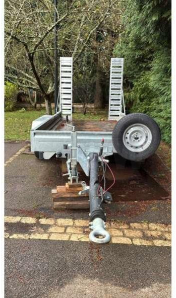 HUBIERE 2 ESSIEUX - Rimorchio per auto: foto 5 HUBIERE 2 ESSIEUX - Rimorchio per auto: foto 5