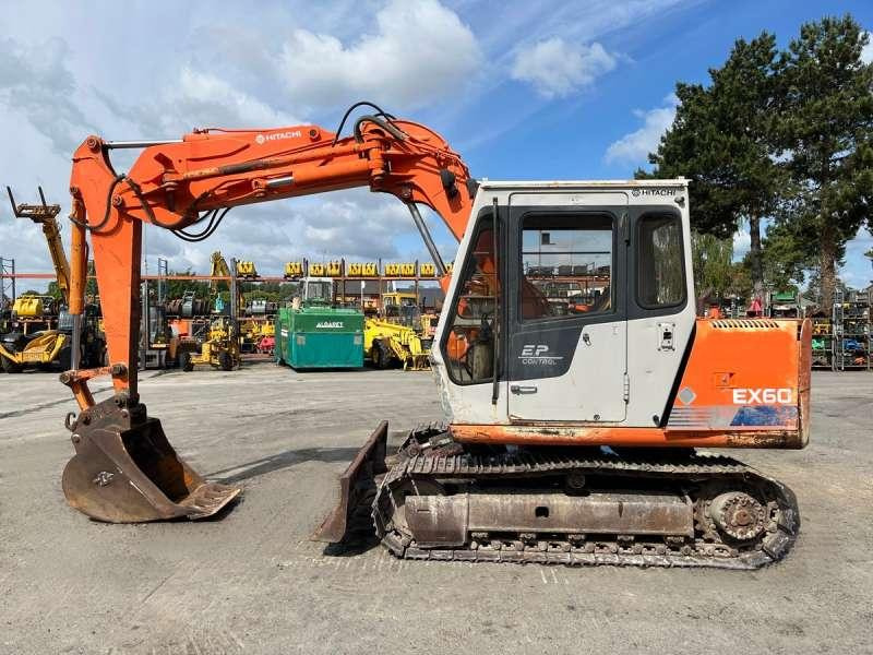 Hitachi EX60 - Escavatore cingolato: foto 4 Hitachi EX60 - Escavatore cingolato: foto 4