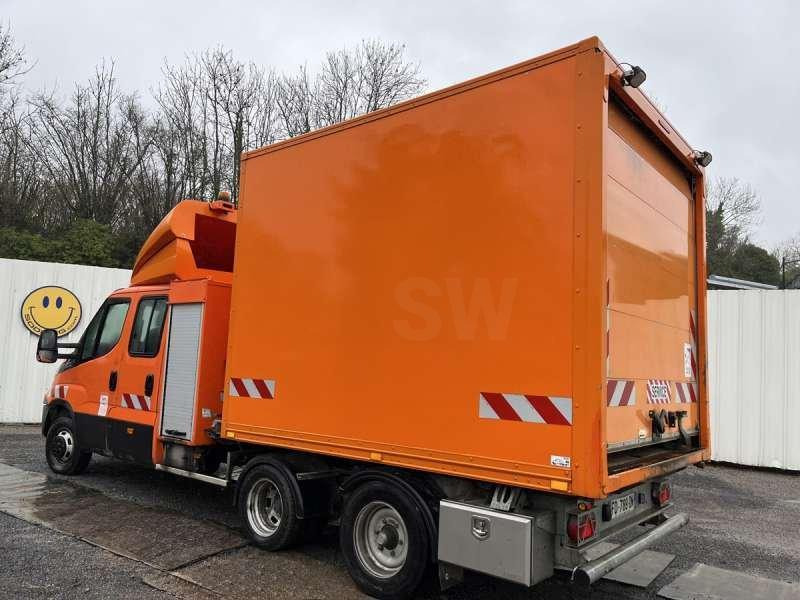 Iveco 35-180 - Furgone box, Furgone doppia cabina: foto 4 Iveco 35-180 - Furgone box, Furgone doppia cabina: foto 4