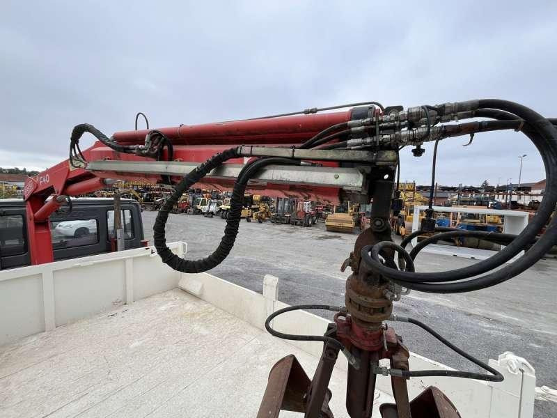 Autocarro ribaltabile Iveco GRUE TECTOR 130E18: foto 50