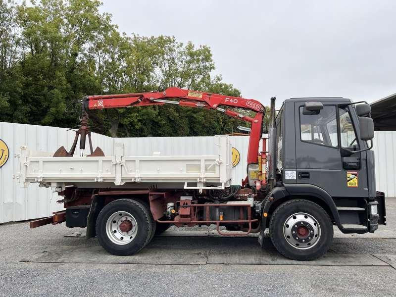 Autocarro ribaltabile Iveco GRUE TECTOR 130E18: foto 7