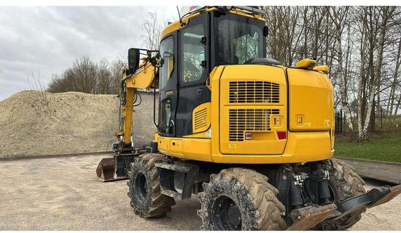 Komatsu PW98MR-11E0 - Escavatore gommato: foto 3 Komatsu PW98MR-11E0 - Escavatore gommato: foto 3