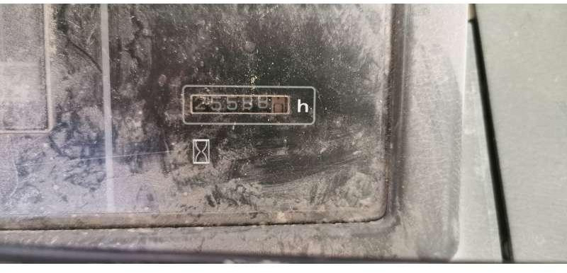 Komatsu WA470-3 - Pala gommata: foto 4 Komatsu WA470-3 - Pala gommata: foto 4