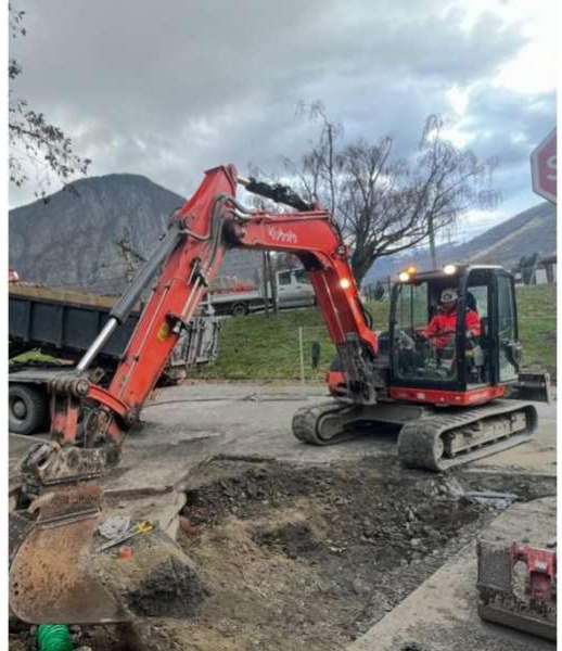 Kubota KX080-4A - Escavatore cingolato: foto 1 Kubota KX080-4A - Escavatore cingolato: foto 1