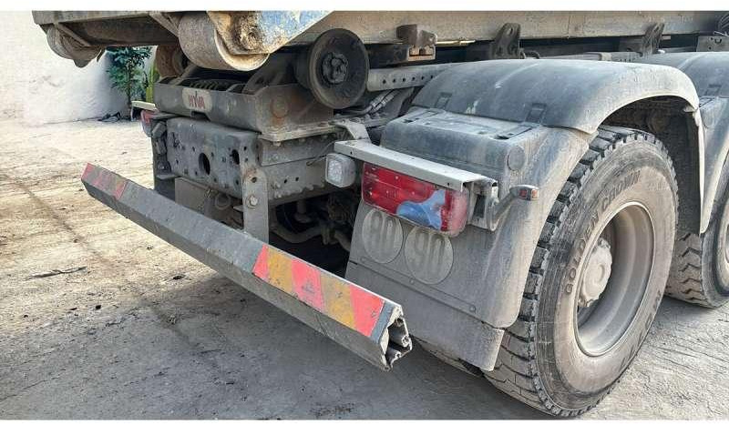 MAN TGS 35.460 8X4 - Autocarro scarrabile: foto 4 MAN TGS 35.460 8X4 - Autocarro scarrabile: foto 4