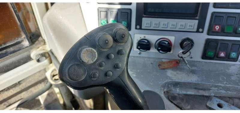 MENZI MUCK A91F MOBIL - Escavatore ragno: foto 5 MENZI MUCK A91F MOBIL - Escavatore ragno: foto 5
