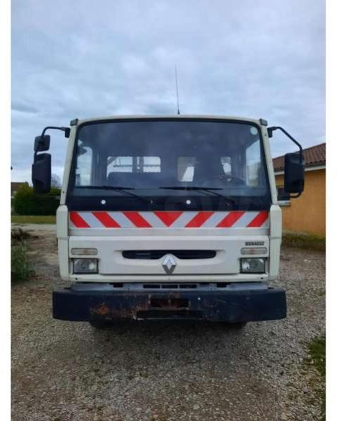 Renault 4X2 - Autocarro ribaltabile: foto 3 Renault 4X2 - Autocarro ribaltabile: foto 3