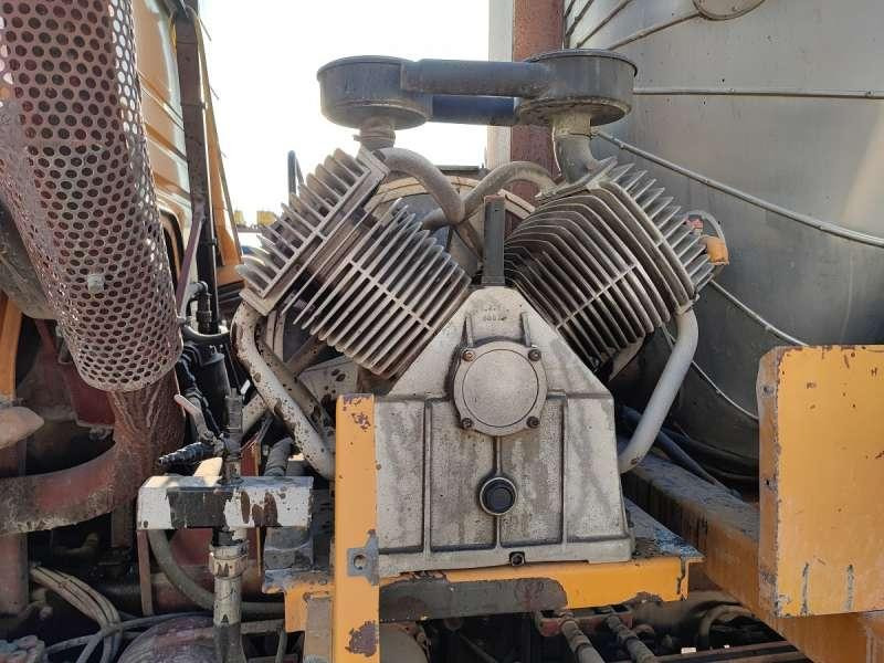 Spruzzatrice di emulsione bituminosa Renault G260: foto 19