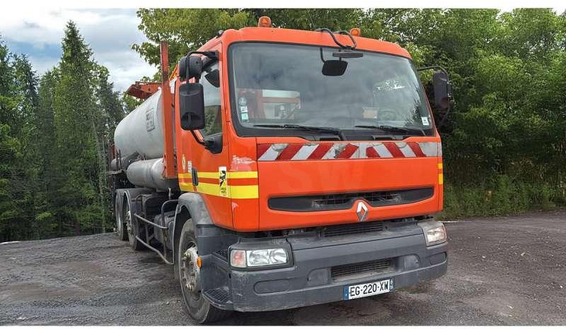Renault PREMIUM 370-26 AVEC BOUILLE ACMAR - Spruzzatrice di emulsione bituminosa: foto 2 Renault PREMIUM 370-26 AVEC BOUILLE ACMAR - Spruzzatrice di emulsione bituminosa: foto 2