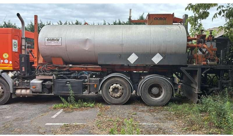 Renault PREMIUM 370-26 AVEC BOUILLE ACMAR - Spruzzatrice di emulsione bituminosa: foto 4 Renault PREMIUM 370-26 AVEC BOUILLE ACMAR - Spruzzatrice di emulsione bituminosa: foto 4