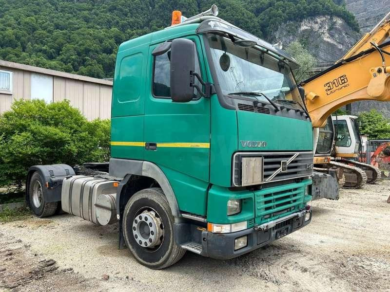 Volvo FH12-420 4X2 - Trattore stradale: foto 2 Volvo FH12-420 4X2 - Trattore stradale: foto 2