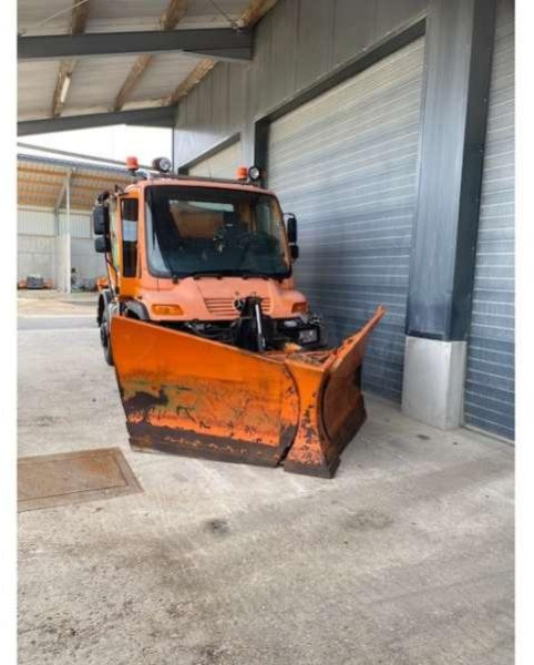 Unimog UNIMOG - Mezzo spazzaneve: foto 2 Unimog UNIMOG - Mezzo spazzaneve: foto 2