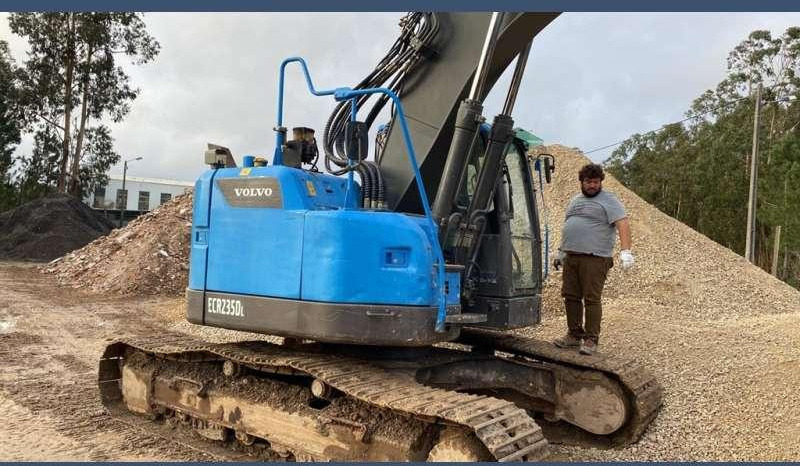 Volvo Pelle sur Chenilles ECR235DL - Escavatore cingolato: foto 4 Volvo Pelle sur Chenilles ECR235DL - Escavatore cingolato: foto 4