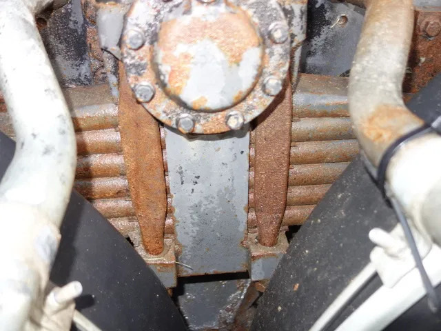 DAF 85.410 CF 6X4 STEEL SPRINGS MANUAL GEARBOX - Autocarro scarrabile: foto 5 DAF 85.410 CF 6X4 STEEL SPRINGS MANUAL GEARBOX - Autocarro scarrabile: foto 5