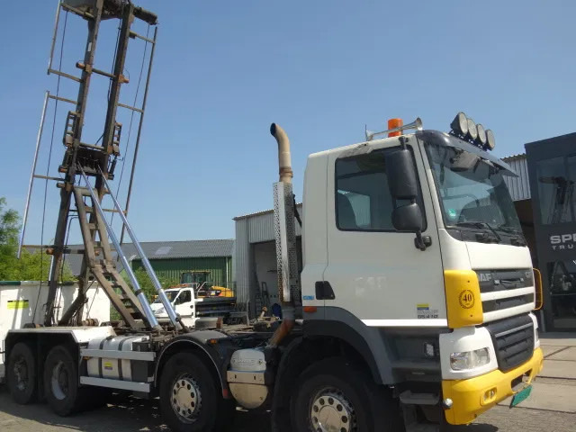 DAF CF 410 8X4 NCH CONTAINER SYSTEEM 32 TON 90 graden silo containers - Camion con sistema di cavi: foto 2 DAF CF 410 8X4 NCH CONTAINER SYSTEEM 32 TON 90 graden silo containers - Camion con sistema di cavi: foto 2