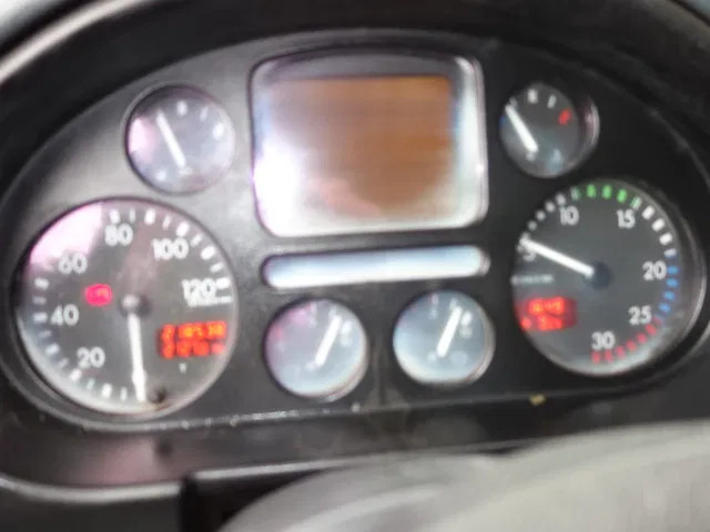 DAF CF 85.430 8X4 EURO3 WITH AIRCO - Autocarro telaio: foto 3 DAF CF 85.430 8X4 EURO3 WITH AIRCO - Autocarro telaio: foto 3