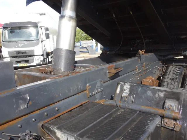 MAN 41-414 MEILLER KIPPER 8X4,MANUAL POMP - Autocarro ribaltabile: foto 5 MAN 41-414 MEILLER KIPPER 8X4,MANUAL POMP - Autocarro ribaltabile: foto 5