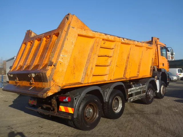 MAN TGA 41.440 8X6 MEILLER 22 CUB MANUAL GEARBOX - Autocarro ribaltabile: foto 4 MAN TGA 41.440 8X6 MEILLER 22 CUB MANUAL GEARBOX - Autocarro ribaltabile: foto 4