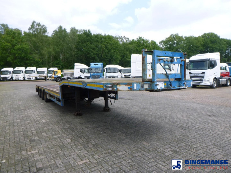 Broshuis 3-axle semi-lowbed trailer 45 t / extendable - Semirimorchio pianale ribassato: foto 2 Broshuis 3-axle semi-lowbed trailer 45 t / extendable - Semirimorchio pianale ribassato: foto 2