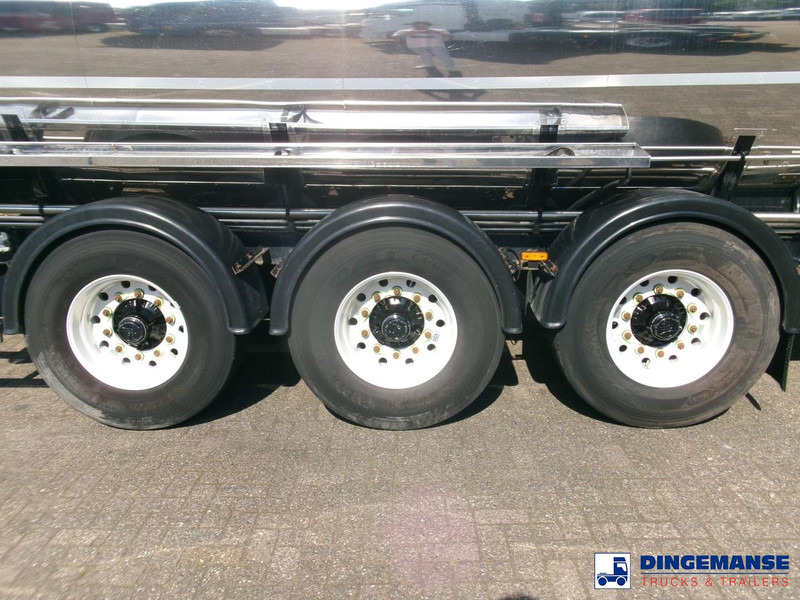 Clayton Chemical tank inox 33 m3 / 1 comp + pump - Semirimorchio cisterna: foto 5 Clayton Chemical tank inox 33 m3 / 1 comp + pump - Semirimorchio cisterna: foto 5