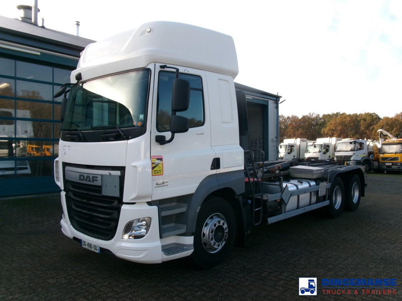 DAF CF 460 6x2 Euro 6 Hyva container hook 20 t - Autocarro scarrabile: foto 5 DAF CF 460 6x2 Euro 6 Hyva container hook 20 t - Autocarro scarrabile: foto 5