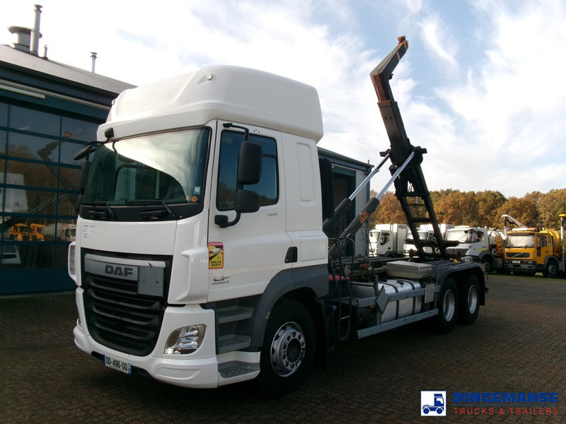 DAF CF 460 6x2 Euro 6 Hyva container hook 20 t - Autocarro scarrabile: foto 1 DAF CF 460 6x2 Euro 6 Hyva container hook 20 t - Autocarro scarrabile: foto 1