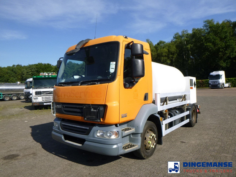 DAF LF 55.180 4x2 RHD ARGON gas truck 3.6 m3 - Camion cisterna: foto 1 DAF LF 55.180 4x2 RHD ARGON gas truck 3.6 m3 - Camion cisterna: foto 1