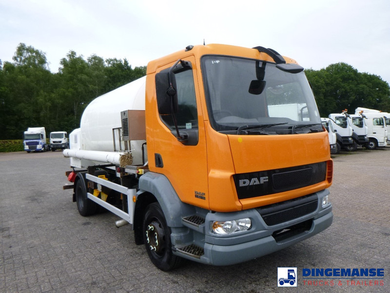 DAF LF 55.180 4x2 RHD ARGON gas truck 5.9 m3 - Camion cisterna: foto 2 DAF LF 55.180 4x2 RHD ARGON gas truck 5.9 m3 - Camion cisterna: foto 2