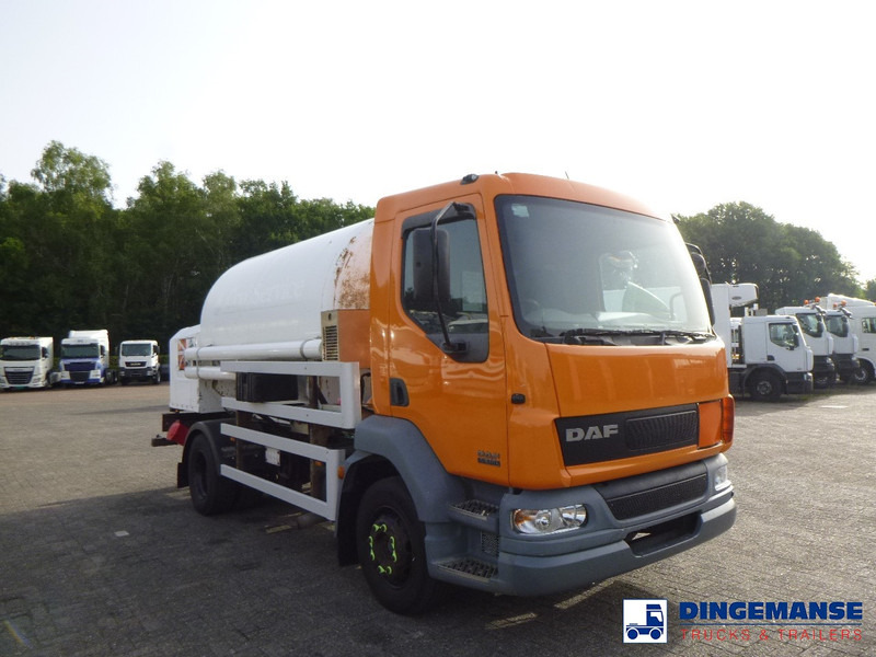 DAF LF 55.180 4x2 RHD ARGON gas truck 5.9 m3 - Camion cisterna: foto 2 DAF LF 55.180 4x2 RHD ARGON gas truck 5.9 m3 - Camion cisterna: foto 2
