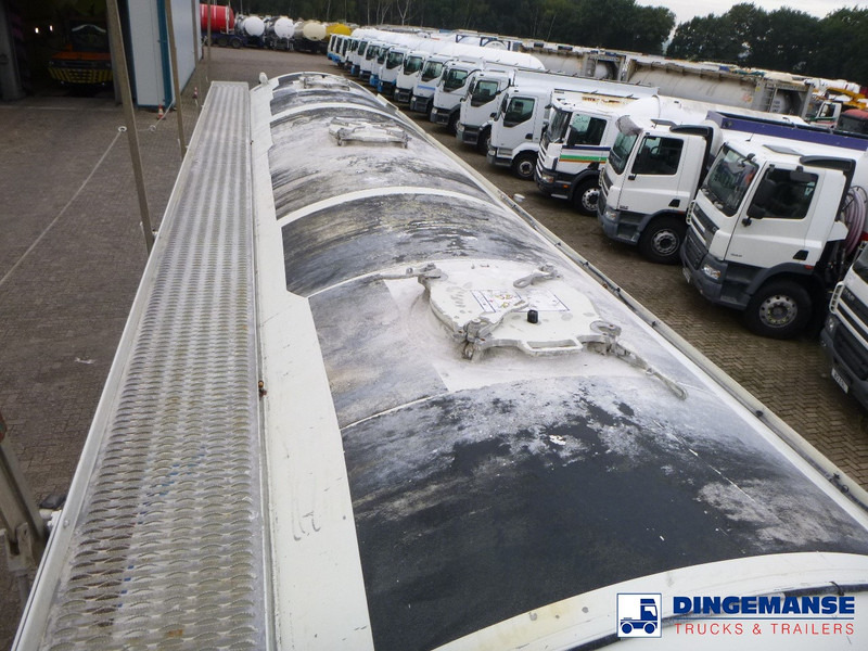 Feldbinder Powder tank alu 43 m3 / 1 comp - Semirimorchio cisterna: foto 5 Feldbinder Powder tank alu 43 m3 / 1 comp - Semirimorchio cisterna: foto 5