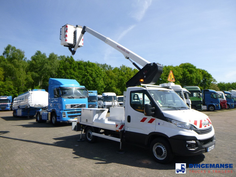 Iveco Daily 35-140 4x2 Euro 6 Klubb K26 manlift - Piattaforma aerea: foto 2 Iveco Daily 35-140 4x2 Euro 6 Klubb K26 manlift - Piattaforma aerea: foto 2