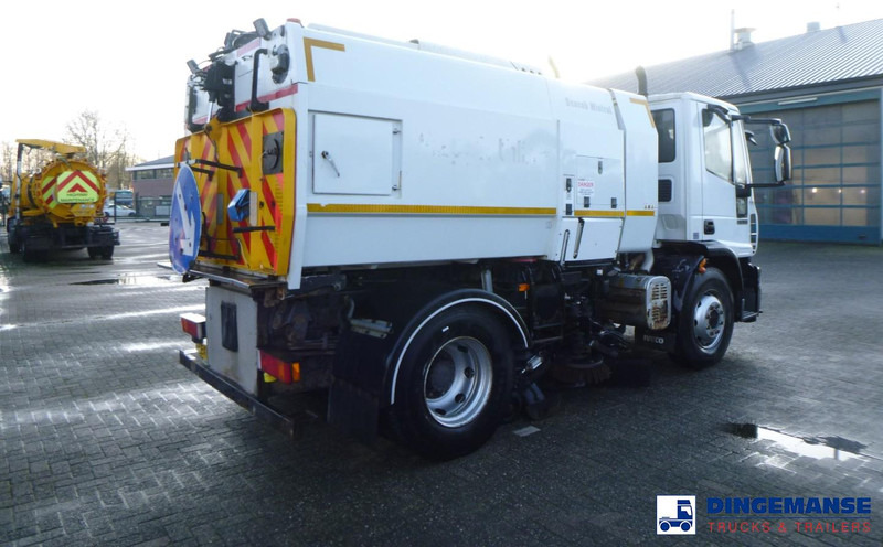 Iveco Eurocargo ML150E22 4x2 Scarab Mistral 6.2 m3 sweeper - Spazzatrice stradale: foto 4 Iveco Eurocargo ML150E22 4x2 Scarab Mistral 6.2 m3 sweeper - Spazzatrice stradale: foto 4
