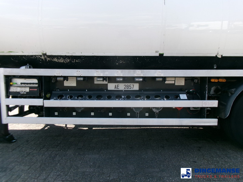 Lakeland Fuel tank alu 42.8 m3 / 6 comp + pump - Semirimorchio cisterna: foto 5 Lakeland Fuel tank alu 42.8 m3 / 6 comp + pump - Semirimorchio cisterna: foto 5
