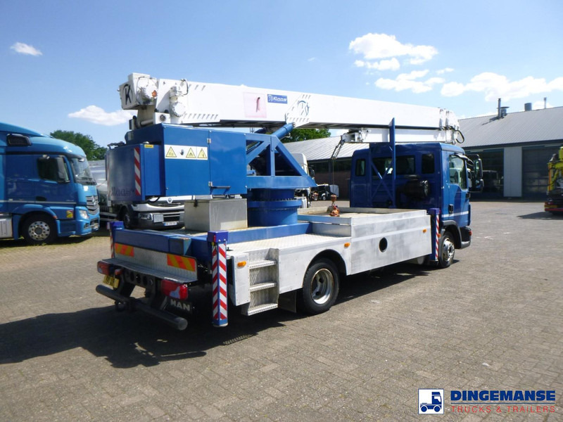 MAN TGL 7.180 4x2 + Klaas K25-30 crane - Camion con gru: foto 4 MAN TGL 7.180 4x2 + Klaas K25-30 crane - Camion con gru: foto 4