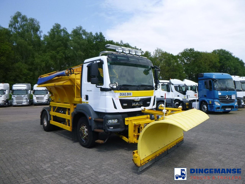 MAN TGM 18.290 4X4 RHD gritter / snow plough - Mezzo spazzaneve: foto 2 MAN TGM 18.290 4X4 RHD gritter / snow plough - Mezzo spazzaneve: foto 2