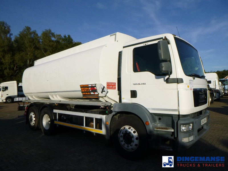 MAN TGM 26.340 6X2 RHD fuel tank 21 m3 / 5 comp - Camion cisterna: foto 2 MAN TGM 26.340 6X2 RHD fuel tank 21 m3 / 5 comp - Camion cisterna: foto 2