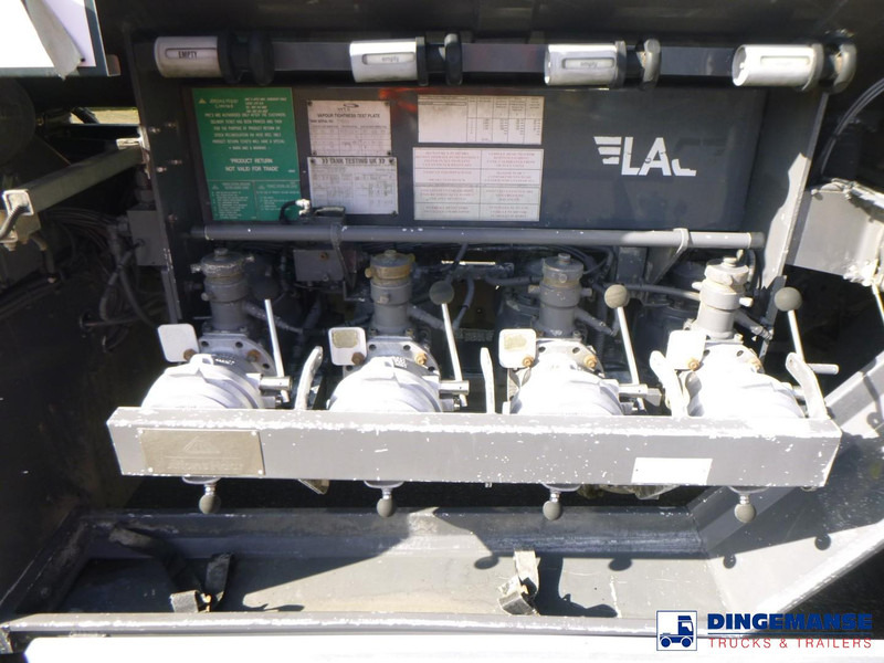 MAN TGS 26.320 6X2 RHD fuel tank 20 m3 / 4 comp - Camion cisterna: foto 5 MAN TGS 26.320 6X2 RHD fuel tank 20 m3 / 4 comp - Camion cisterna: foto 5