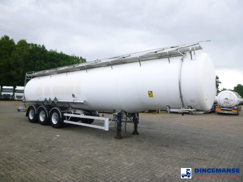 Magyar Chemical tank inox 34 m3 / 1 comp - Rimorchio cisterna: foto 2 Magyar Chemical tank inox 34 m3 / 1 comp - Rimorchio cisterna: foto 2