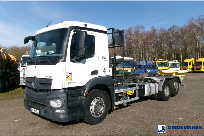 Mercedes-Benz Antos 2543 6x2 Euro 6 Marrel container hook 18t - Autocarro scarrabile: foto 5 Mercedes-Benz Antos 2543 6x2 Euro 6 Marrel container hook 18t - Autocarro scarrabile: foto 5