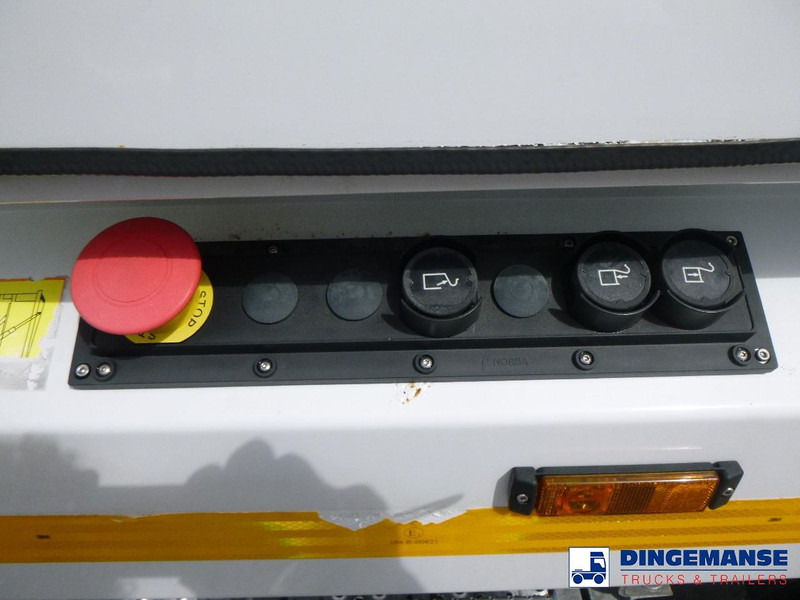 Leasing di Mercedes-Benz Econic 2630 RHD 6x4 Geesink Norba refuse truck Mercedes-Benz Econic 2630 RHD 6x4 Geesink Norba refuse truck: foto 16 Leasing di Mercedes-Benz Econic 2630 RHD 6x4 Geesink Norba refuse truck Mercedes-Benz Econic 2630 RHD 6x4 Geesink Norba refuse truck: foto 16