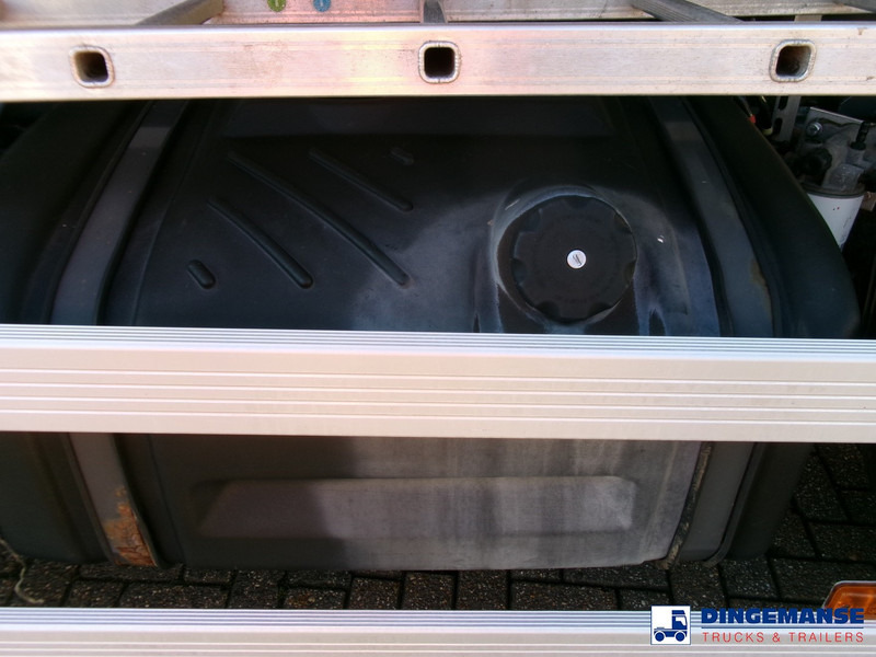 Camion cisterna Renault Midlum 270 4x2 fuel tank 11.5 m3 / 4 comp ADR 26-04-2024: foto 7