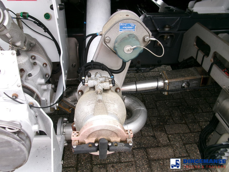 Camion cisterna Renault Midlum 280 Dxi 4x2 fuel tank 11.3 m3 / 3 comp: foto 12