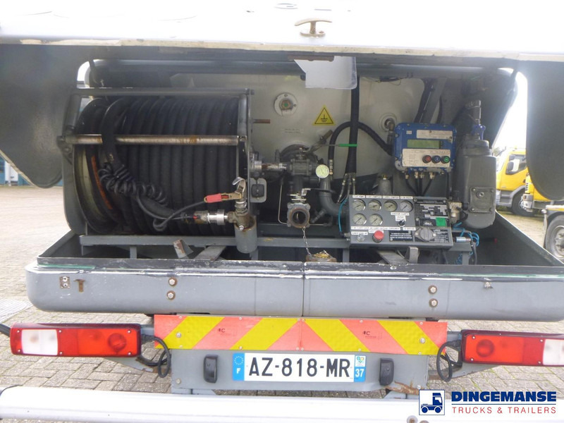 Renault Premium 270.19 dxi 4x2 gas tank 19.6 m3 - Camion cisterna: foto 5 Renault Premium 270.19 dxi 4x2 gas tank 19.6 m3 - Camion cisterna: foto 5