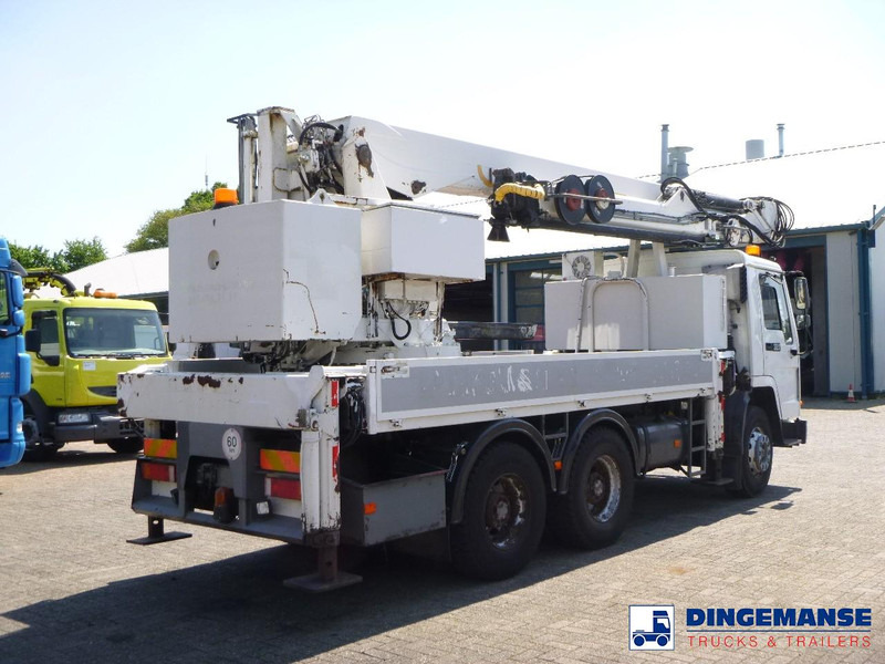 Volvo FL10 6x4 + Palfinger PK680TK - Camion con gru: foto 4 Volvo FL10 6x4 + Palfinger PK680TK - Camion con gru: foto 4