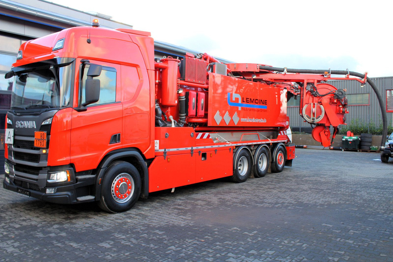 Scania R450 8x4 Kroll 19m³ W-Rückgewinner Kombi-HD +ADR - Autospurgo: foto 2 Scania R450 8x4 Kroll 19m³ W-Rückgewinner Kombi-HD +ADR - Autospurgo: foto 2